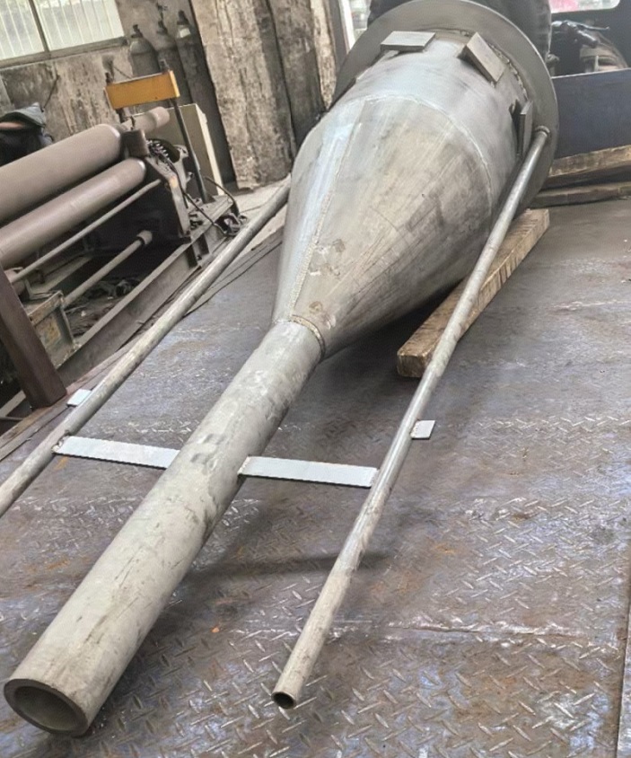 1746002499437072.jpg 旋風(fēng)分離器 1.jpg